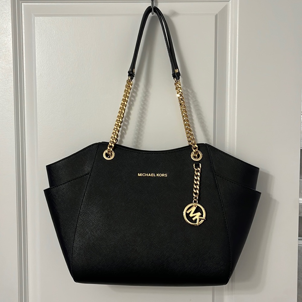 MICHAEL KORS Jet Set Travel Chain Shoulder Tote